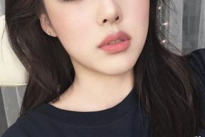 Bắt trend xu hướng trang điểm đẹp năm 2021