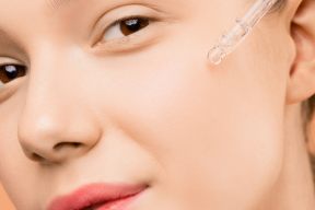 GLYCERIN: CHẤT DƯỠNG ẨM SIÊU VIỆT BỊ LÃNG QUÊN SAU KHI TÌM RA AXÍT HYALURONIC
