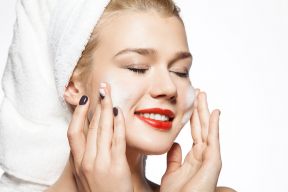 4 dấu hiệu bạn cần thay đổi chu trình dưỡng da hàng ngày