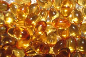 CÁCH TRỊ MỤN BẰNG VITAMIN E CÓ THẬT SỰ HIỆU QUẢ NHƯ BẠN NGHĨ?