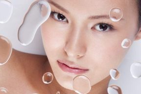 AXIT SALICYLIC – THÀNH PHẦN CHO DA MẶT BỊ KHÔ SẦN VÀ NGỨA