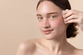 HÀNG RÀO BẢO VỆ DA (SKIN BARRIER) VÀ NHỮNG GÌ BẠN CẦN BIẾT ĐỂ DA LUÔN KHỎE MẠNH TRƯỚC Ô NHIỄM