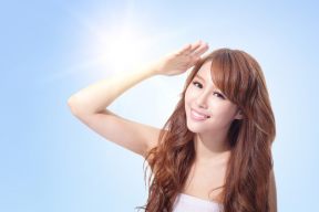 NHỮNG SAI LẦM PHỔ BIẾN KHI SỬ DỤNG KEM CHỐNG NẮNG