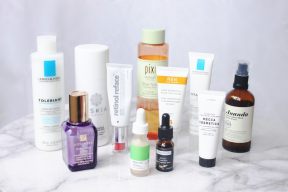 Tăng cường hay cắt giảm các sản phẩm chăm sóc da sẽ tốt hơn?