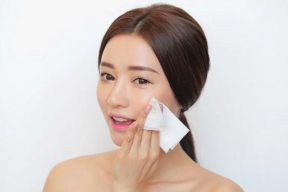 TẠI SAO PHẢI TẨY TRANG TRƯỚC KHI NGỦ