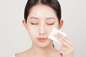 SỬ DỤNG TONER CHỨA CỒN, NÊN HAY KHÔNG?