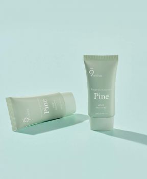 Kem Chống Nắng 9Wishes Cấp Ẩm, Hỗ Trợ Phục Hồi Da 50ml Pine Treatment Sunscreen SPF50+ PA++++