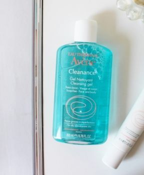 Gel Rửa Mặt Avène Làm Sạch Da, Giảm Nhờn Mụn 200ml Cleanance Cleansing Gel