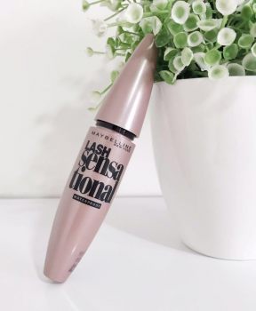 Mascara Maybelline Làm Dài Và Tơi Mi Màu Đen 10ml Lash Sensational Waterproof Mascara