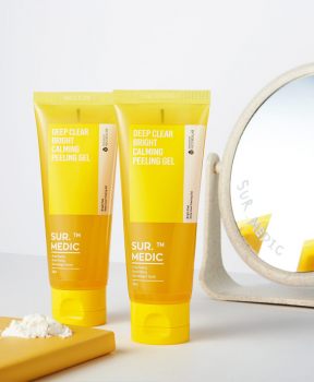 Gel Tẩy Tế Bào Chết Sur.Medic+ Chiết Xuất Mật Ong 120ml Deep Clear Bright Calming Peeling Gel