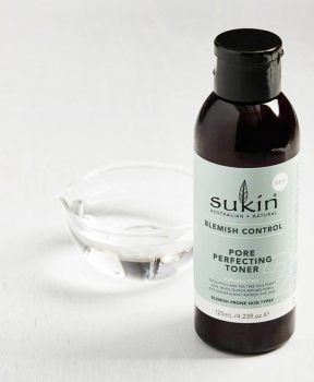 Nước Cân Bằng Sukin Ngăn Ngừa Mụn, Se Lỗ Chân Lông 125ml Blemish Control Pore Perfecting Toner