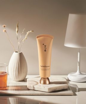 Mặt Nạ Ngủ Sulwhasoo Overnight Vitalizing Dưỡng Ẩm 120ml
