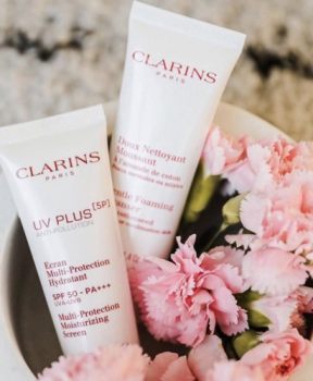Kem Chống Nắng Clarins UV Plus [5P] Translucent Anti-Pollution Spf50 PA+++ 50ml