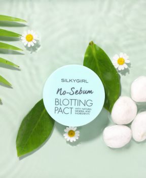 Phấn Phủ Silkygirl No-Sebum Blotting Pact Natural 7g