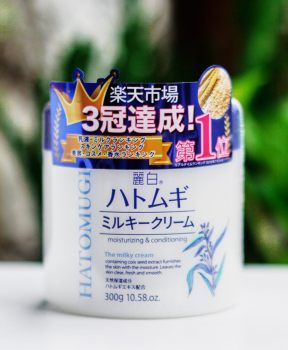Kem Dưỡng Hatomugi Cấp Ẩm & Làm Sáng Da 300g Moisturizing & Conditioning The Milky Cream